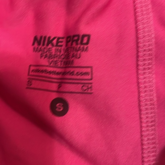 Nike pros - Picture 3 of 3